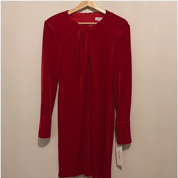 Calvin Klein Women’s Red Velvet Sheath Dress NWT Size 6 - Picture 7 of 8